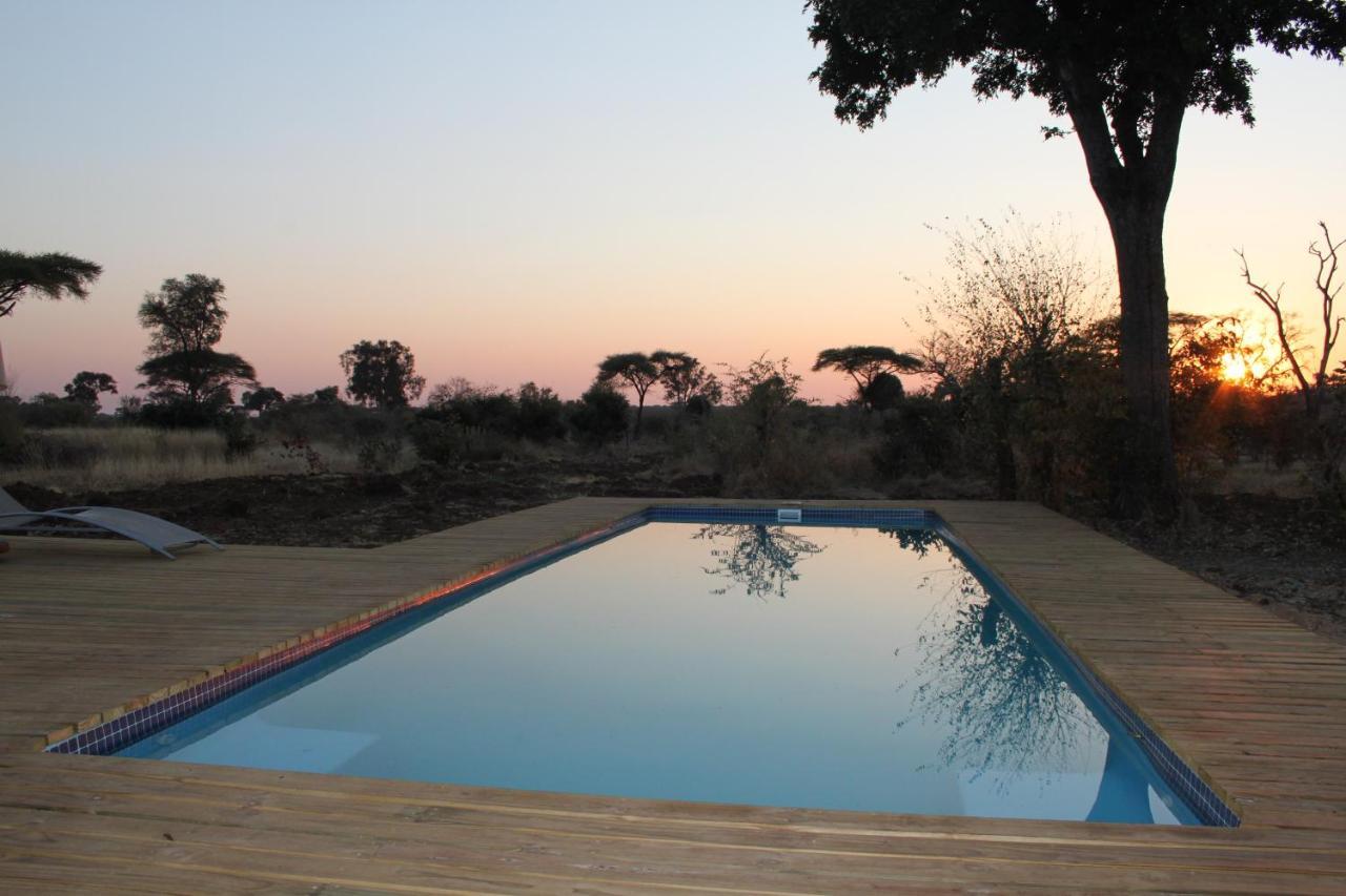 Tlouwana Camp Villa Kasane Exterior photo