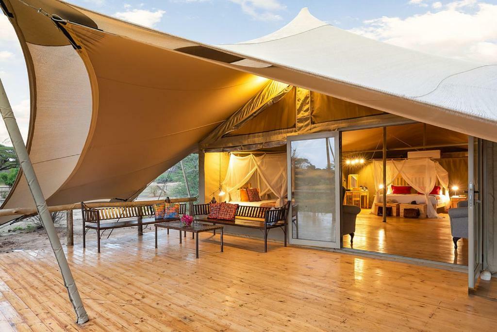 Tlouwana Camp Villa Kasane Exterior photo